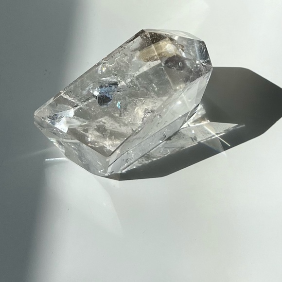 Clear Quartz Freeform With Rainbows - Picture 10 of 13